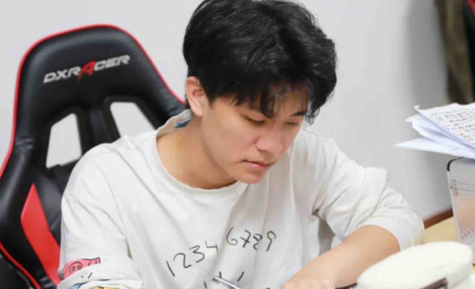 久诚替补原因曝光dyg总监萧玦能让队友表现更好